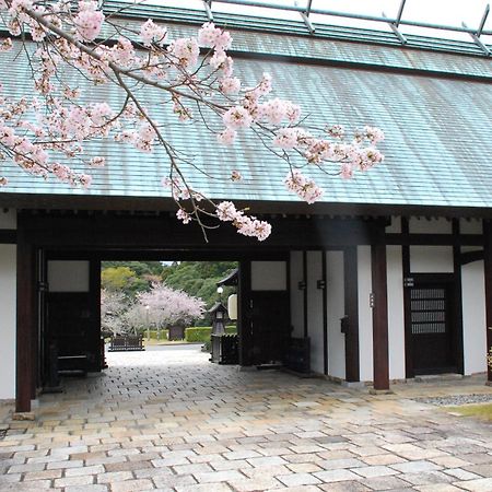 ホテル 葛城北の丸 袋井市 エクステリア 写真