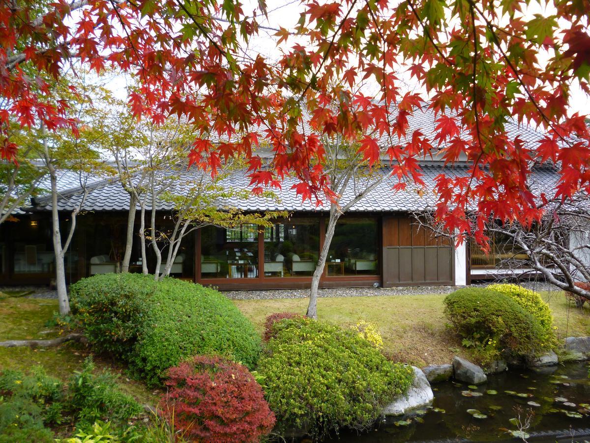 ホテル 葛城北の丸 袋井市 エクステリア 写真