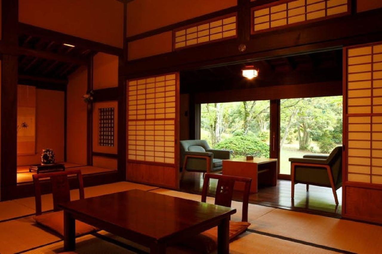 ホテル 葛城北の丸 袋井市 エクステリア 写真